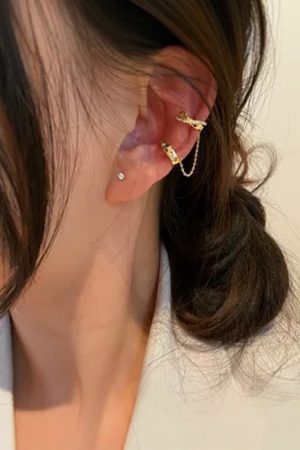 Women's Clip-On Ear Bone Earrings, High-End Korean Style, 2025 New Trend, Niche Design for Effortless Elegance