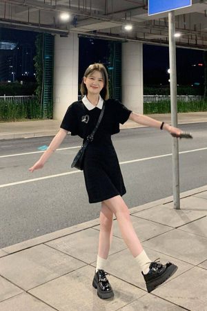 Women's College Style Black Dress - Waist-Cinching, Elegant A-Line with Polo Collar - Short Sleeve Petite Summer Dress