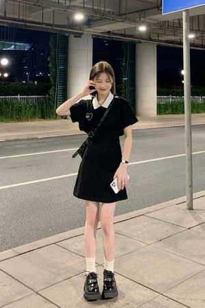 Women's College Style Black Dress - Waist-Cinching, Elegant A-Line with Polo Collar - Short Sleeve Petite Summer Dress