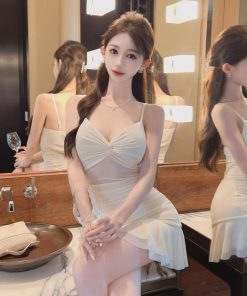 Women's Deep V-Neck Spaghetti Strap Mermaid Hem Dress - Slim Fit Waist-Cinching Evening Gown for Nightclub Wear