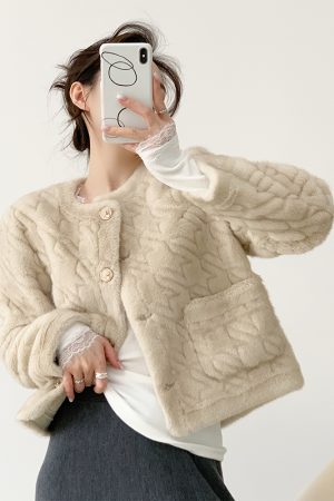 Women's Eco-Friendly Shearling Faux Fur Coat in Chanel Style for Winter - Plush and Stylish Outerwear