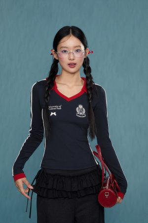 Women's Elegant V-Neck Slim Long Sleeve Top - 2025 Spring Autumn Shoulder T-Shirt, Perfect Base Layer for Casual and Chic Looks