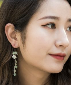 Women's Ethnic Style Super Long Red Agate Drop Earrings with Shell Flower Accent - Unique Face-Slimming Accessories