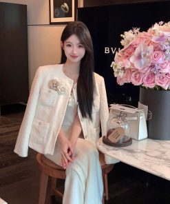 Women's Floral Short Woolen Coat with Down Lining - Winter 40% Wool Overcoat for Cozy Style