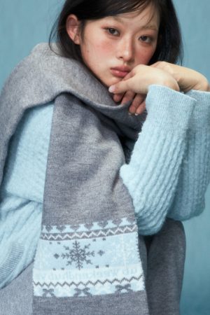 Women's Gray Cashmere Scarf - High-End Winter Accessory in Solid Color, 2025 Korean Style for Cozy Atmosphere