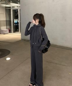 Women's Gray Casual Sports Suit - Hooded Sweatshirt & Pants Two-Piece Set for Autumn/Winter, Cozy & Stylish Activewear