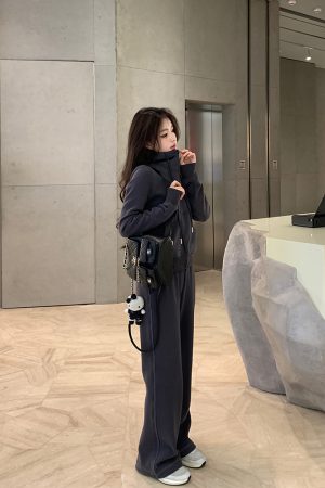 Women's Gray Casual Sports Suit - Hooded Sweatshirt & Pants Two-Piece Set for Autumn/Winter, Cozy & Stylish Activewear