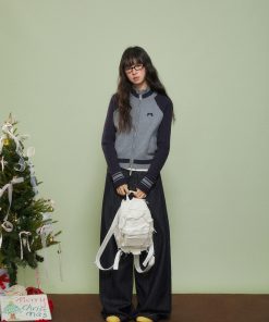 Women's Gray Knitted Cardigan - Stylish and Unique Sweater Coat for Autumn and Winter Fashion