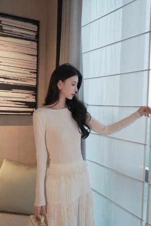 Women's Heavy Wool Knitted Shirt - Slim Fit Elegant Base Top in Feather Yarn Satin - Spring 2025 Fashion