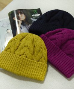 Women's Heavyweight Wool Cashmere Cable Knit Hat - Warm Winter Knitted Beanie for Cozy Style
