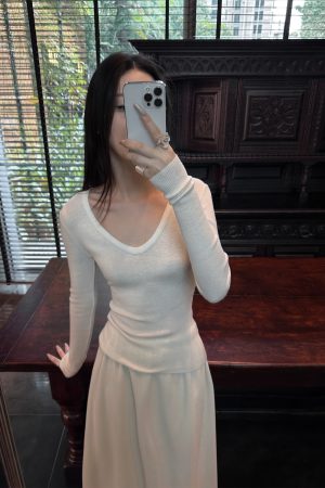 Women's High-Quality Wool Blend Long Sleeve T-Shirt - Spring/Summer Base Layer, Versatile Outerwear, Essential Fashion Top