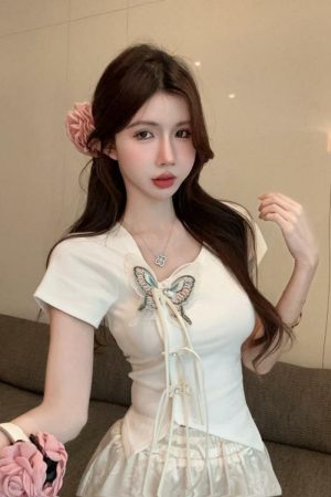 Women's Irregular Button Tassel Slim Fit T-Shirt in Chinese Style with Butterfly Decor - Summer Short Sleeve Top
