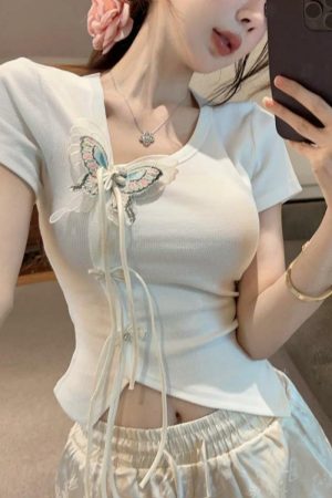 Women's Irregular Button Tassel Slim Fit T-Shirt in Chinese Style with Butterfly Decor - Summer Short Sleeve Top