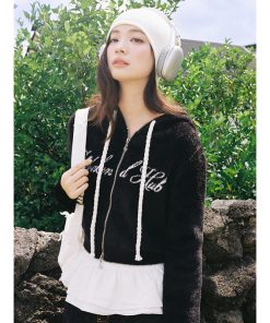 Women's Knitted Cardigan - Short Slim-Fit Sweater Coat, Korean Style, Autumn/Winter 2025 Fashion