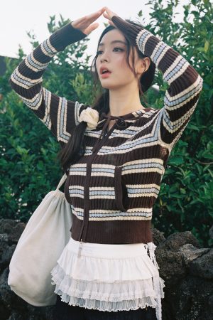 Women's Knitted Cardigan - Short Sweater Jacket for Autumn/Winter 2025, Stylish Knit Top for Cozy Layering