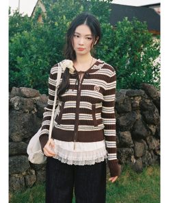 Women's Knitted Cardigan - Short Sweater Jacket for Autumn/Winter 2025, Stylish Knit Top for Cozy Layering