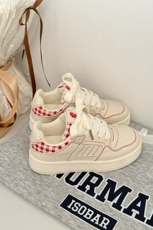 Women's Korean Style Chic Platform Sneakers - Thick-Soled White Casual Shoes for Spring 2025, Versatile Niche Design