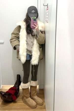 Women's Korean-Style Warm Winter Cotton Jacket with Fur Collar and Multi-Pocket Design