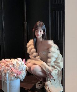 Women's Loose White Knitted Cardigan with Real Fox Fur Collar - Thick Winter Sweater Jacket