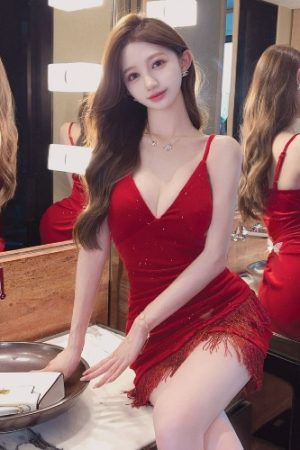 Women's Low-Cut Deep V-Neck Velvet Slip Dress - Slimming Waist-Cinching Design for Nightclub and Party Style