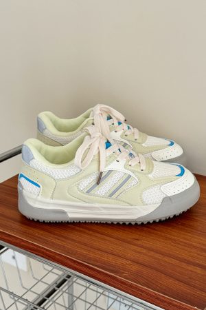 Women's Mesh Breathable Sneakers - Soft Sole Casual Sports Shoes, Versatile White Style for 2025, Trendy Comfort Footwear