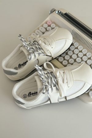 Women's Mesh Puff Sneakers - Breathable Single-Layer Training Shoes for Summer 2025 - Lightweight White Sneakers