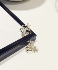 Women's Non-Pierced Diamond-Inlaid Butterfly Flower Metal Ear Clips - Fairy Sweet Temperament Cute Earrings