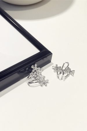 Women's Non-Pierced Diamond-Inlaid Butterfly Flower Metal Ear Clips - Fairy Sweet Temperament Cute Earrings