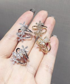 Women's Non-Pierced Diamond-Inlaid Butterfly Flower Metal Ear Clips - Fairy Sweet Temperament Cute Earrings