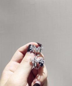 Women's Non-Pierced Diamond-Inlaid Butterfly Flower Metal Ear Clips - Fairy Sweet Temperament Cute Earrings