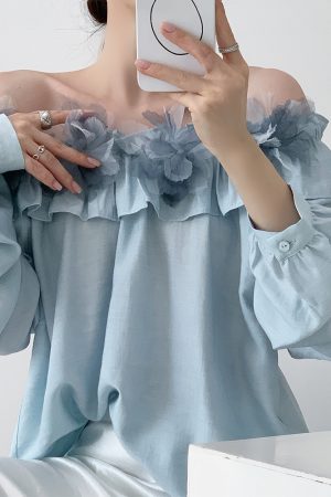 Women's One-Shoulder Floral Shirt - French Style Summer Loose Breathable Top in Wool - Trendy Off-Shoulder Fashion