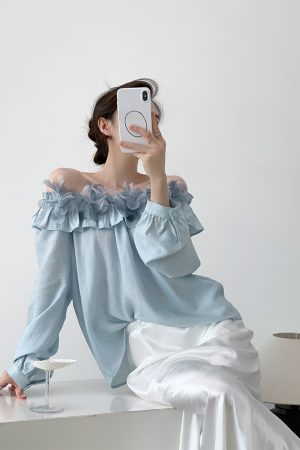 Women's One-Shoulder Floral Shirt - French Style Summer Loose Breathable Top in Wool - Trendy Off-Shoulder Fashion