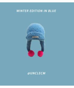 Women's Oversized Knitted Wool Beanie Hat - Blue Ear-Protecting Design for Autumn and Winter, Flattering Style