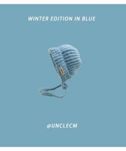 Women's Oversized Knitted Wool Beanie Hat - Blue Ear-Protecting Design for Autumn and Winter, Flattering Style