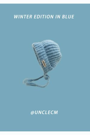 Women's Oversized Knitted Wool Beanie Hat - Blue Ear-Protecting Design for Autumn and Winter, Flattering Style