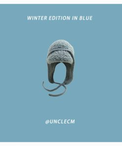 Women's Oversized Knitted Wool Beanie Hat - Blue Ear-Protecting Design for Autumn and Winter, Flattering Style