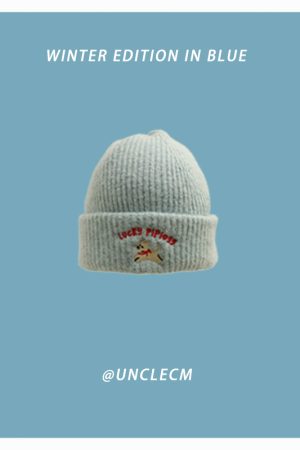 Women's Oversized Knitted Wool Beanie Hat - Blue Ear-Protecting Design for Autumn and Winter, Flattering Style