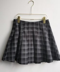 Women's Pudding Bear Knitted Vest - V-Neck Sleeveless Jacket for Autumn & Winter Layering, Cute Academy Style