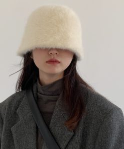 Women's Rabbit Fur Bucket Hat - Plush Fisherman's Style, Warm and Versatile Winter Accessory for Round Faces, Trendy Korean Fashion