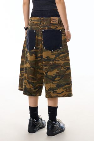 Women's Retro Camouflage Color-Blocking Seven-Point Pants - American Style Workwear, Streetwear Inspired Niche Shorts