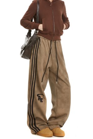 Women's Retro High Street Striped Sweatpants - Casual Straight Leg Sports Pants for Autumn Fashion