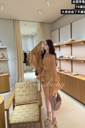 Women's Ruffled Irregular Shirt and Shorts Set in Clear Autumn Socialite Style - Chic Layered Look for Effortless Y2K Fashion