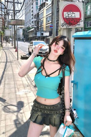 Women's Sexy Off-Shoulder Short Sleeve Backless T-Shirt, Slim Fit Summer Top, Flattering Red Style, Y2K Fashion