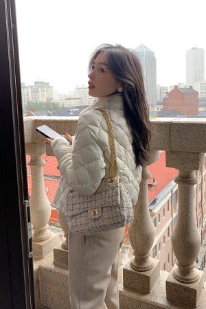 Women's Short Down Jacket with Small Check Pattern, Warm Cotton Coat for Winter, Chic High-End Style, Niche Fashion Outerwear