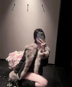 Women's Short Thick Eco-Friendly Suede Fur Coat with Lapel - Winter Jacket for Chic Style