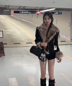 Women's Short Thick Eco-Friendly Suede Fur Coat with Lapel - Winter Jacket for Chic Style