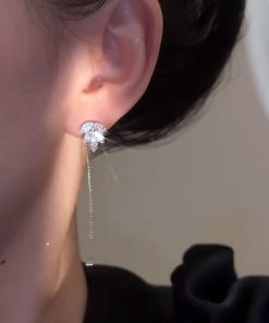 Women's Silver Maple Leaf Ear Thread Earrings - Light Luxury High-Quality Temperament Ear Clips - Trendy 2025 Fashion Accessories