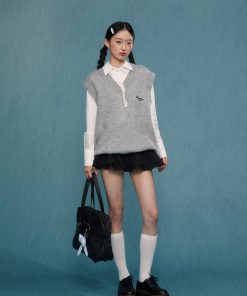 Women's Sleeveless Knitted Vest - 2025 Spring Autumn Fashion in Gray, Trendy Knit Sweater for Casual Layering