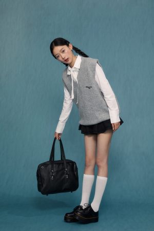 Women's Sleeveless Knitted Vest - 2025 Spring Autumn Fashion in Gray, Trendy Knit Sweater for Casual Layering