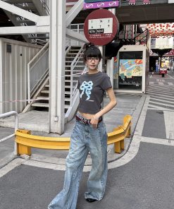 Women's Slim Fit Crop Top - Trendy Short Sleeve T-Shirt for Summer 2025, Y2K Style, Casual Chic Fashion